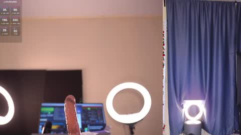 Snapshot of little__mixx chatting on 01-06-25, 02:25 SophiaKateline online show from 01-06-25, 02:25