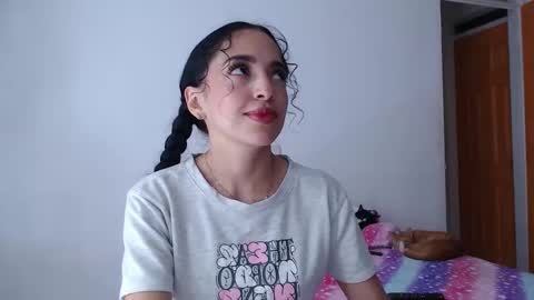 TU ANGELITO online show from 11-12-25, 12:44