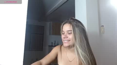 Snapshot of little_babyboo_ chatting on 07-05-26, 05:14 Catalina online show from 07-05-26, 05:14