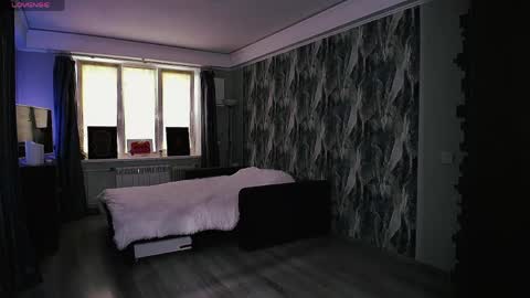 Snapshot of little_birdy chatting on 05-11-26, 03:07 Birdy online show from 05-11-26, 03:07