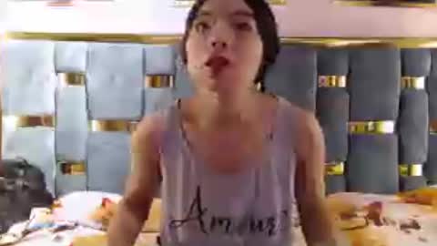 little_cute31 online show from 07-24-26, 06:06