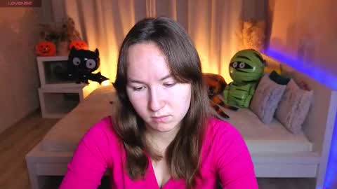 Alexandra online show from 10-27-25, 02:48