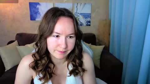 Alexandra online show from 11-19-25, 03:17