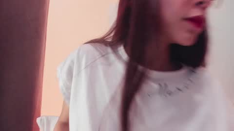 Snapshot of little_eli chatting on 01-31-25, 07:08 Help me reach 100 likes online show from 01-31-25, 07:08