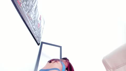 Snapshot of little_eli chatting on 02-22-25, 07:14 Help me reach 100 likes online show from 02-22-25, 07:14