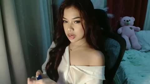 Snapshot of little_jessica17 chatting on 04-12-26, 06:46 JELYAN online show from 04-12-26, 06:46