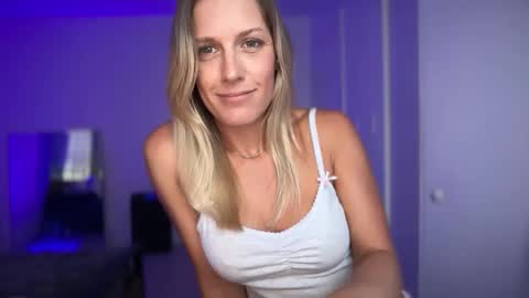 little lies online show from 05-21-26, 05:53