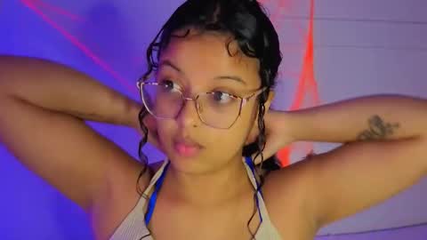 little_lilith_apple online show from 10-27-25, 11:03