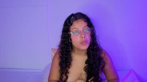 little_lilith_apple online show from 11-13-25, 07:35