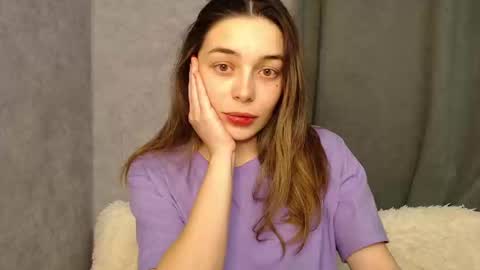 Snapshot of little_mia__ chatting on 12-20-24, 08:23 Mia Im online every day 1530 PM in New York 2030 PM in London online show from 12-20-24, 08:23