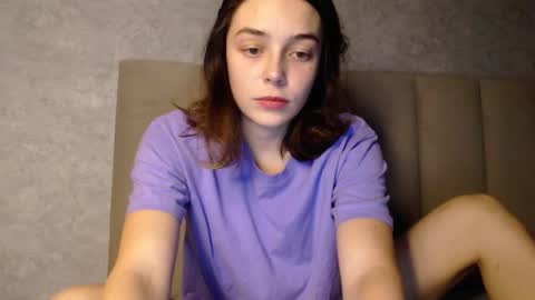 Snapshot of little_mia__ chatting on 11-20-25, 08:30 Mia Im online every day 1530 PM in New York 2030 PM in London online show from 11-20-25, 08:30