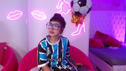 Paulette online show from 07-09-26, 04:05