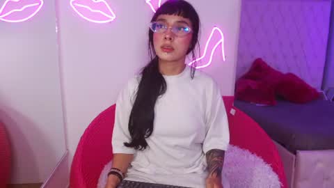 Paulette online show from 07-12-26, 04:25