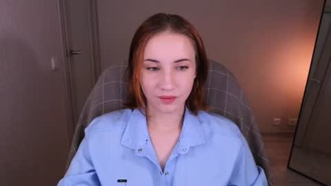 Snapshot of little_pretty_woman chatting on 07-19-26, 08:12 little_pretty_woman online show from 07-19-26, 08:12