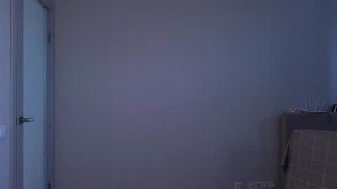 Snapshot of little_pretty_woman chatting on 07-25-26, 04:26 little_pretty_woman online show from 07-25-26, 04:26