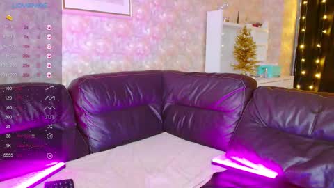 Snapshot of little_rockk chatting on 11-28-25, 05:21 little_rockk online show from 11-28-25, 05:21