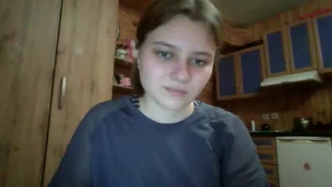little_shygirl_ online show from 12-18-25, 02:50