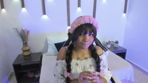 S U M I online show from 04-26-26, 02:20