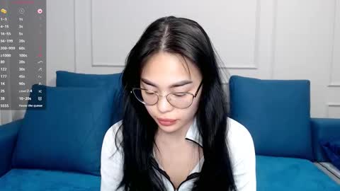 Kwan online show from 03-06-25, 03:13