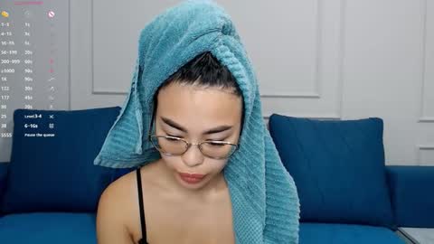 Kwan online show from 11-06-25, 10:16