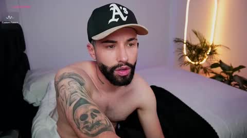 little_vannesaa online show from 02-18-25, 11:52