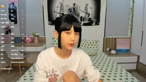 Yena and Gabby online show from 03-17-26, 09:07