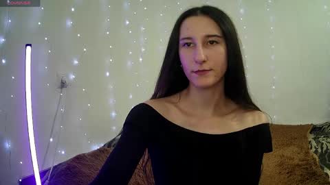 LittleAhWitch online show from 05-11-26, 02:45