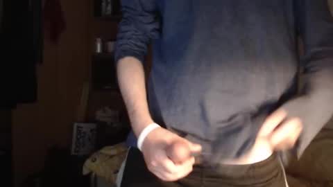 littlealien7 online show from 11-26-25, 02:12