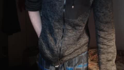 littlealien7 online show from 04-23-26, 06:54