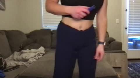 Snapshot of littlebearae chatting on 11-12-25, 12:22 Bea Rae online show from 11-12-25, 12:22