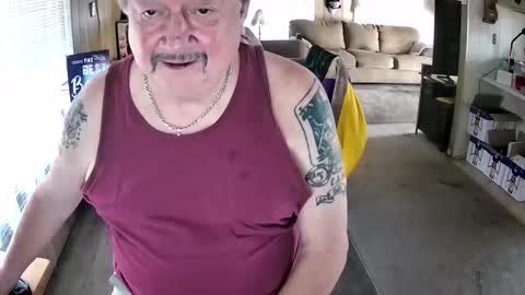 Littled83057 online show from 10-31-25, 05:47