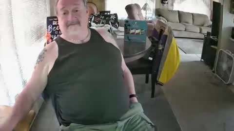 Littled83057 online show from 03-25-26, 07:42