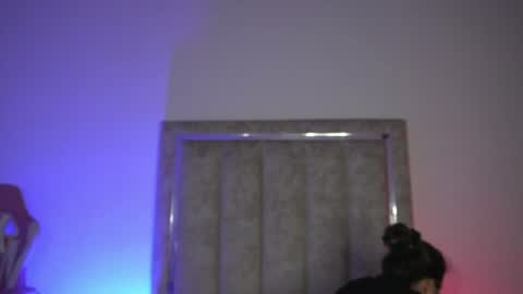 Snapshot of littlee_emma_ chatting on 07-23-26, 01:08 littlee_emma_ online show from 07-23-26, 01:08