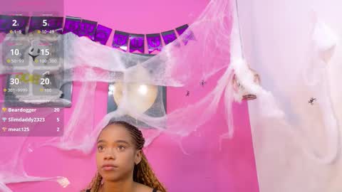 Tania  online show from 10-19-25, 07:36