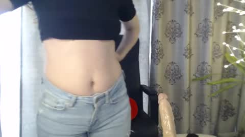 Your little flower  online show from 01-30-25, 12:27