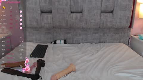 Snapshot of littlekloe_ chatting on 01-08-25, 11:09 Litllekloe online show from 01-08-25, 11:09