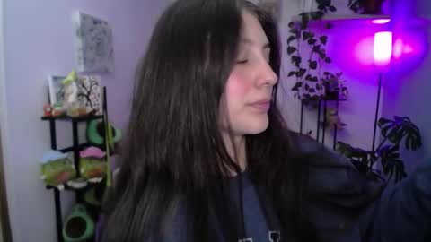 Laksmi online show from 10-22-25, 09:25