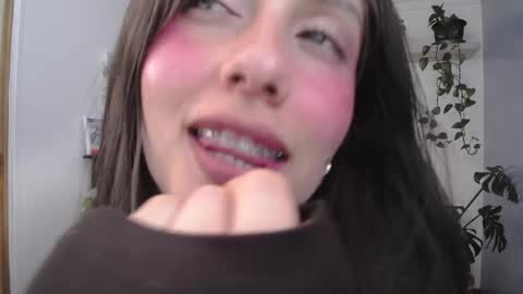 Laksmi online show from 04-13-26, 09:31