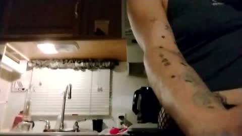 Snapshot of littleleo96 chatting on 10-17-25, 09:23 littleleo96 online show from 10-17-25, 09:23