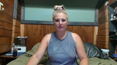 lisanixs online show from 07-10-26, 04:42