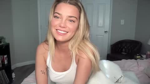 Marciabrady online show from 01-15-25, 07:12