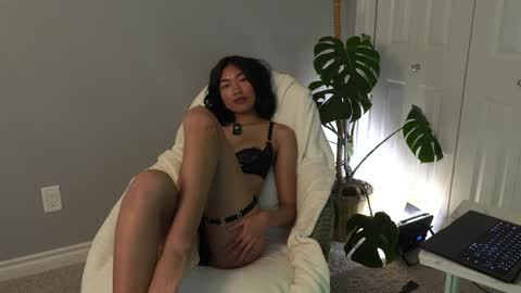 Snapshot of littlemiss_kira chatting on 05-31-26, 03:04 Kira online show from 05-31-26, 03:04