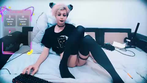 Felix online show from 06-20-26, 11:18