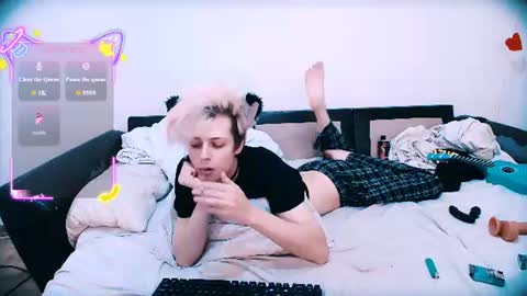 Felix online show from 06-29-26, 07:14
