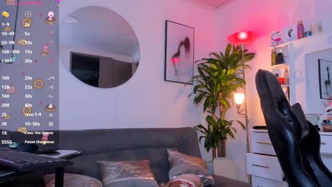 Snapshot of littlesexyrubi chatting on 01-04-25, 09:54 LITTLE SEXY RUBY online show from 01-04-25, 09:54