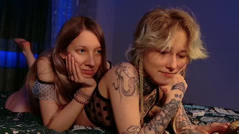 Niki  free tg channel with some photos gifs and info about streams  online show from 12-03-24, 03:11