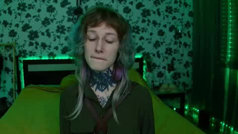 Niki  free tg channel with some photos gifs and info about streams  online show from 10-06-25, 08:06