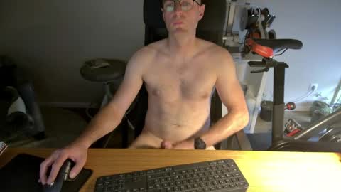 Snapshot of littlesporty91 chatting on 03-28-26, 12:16 littlesporty91 online show from 03-28-26, 12:16