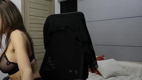 Snapshot of littlestellaspark chatting on 02-16-26, 03:41 littlestellaspark online show from 02-16-26, 03:41