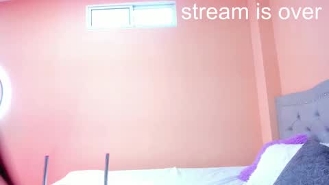 Snapshot of littletammy4u_ chatting on 02-28-25, 12:20 tammy online show from 02-28-25, 12:20